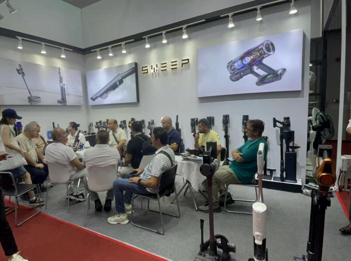 136th Canton fair invitation